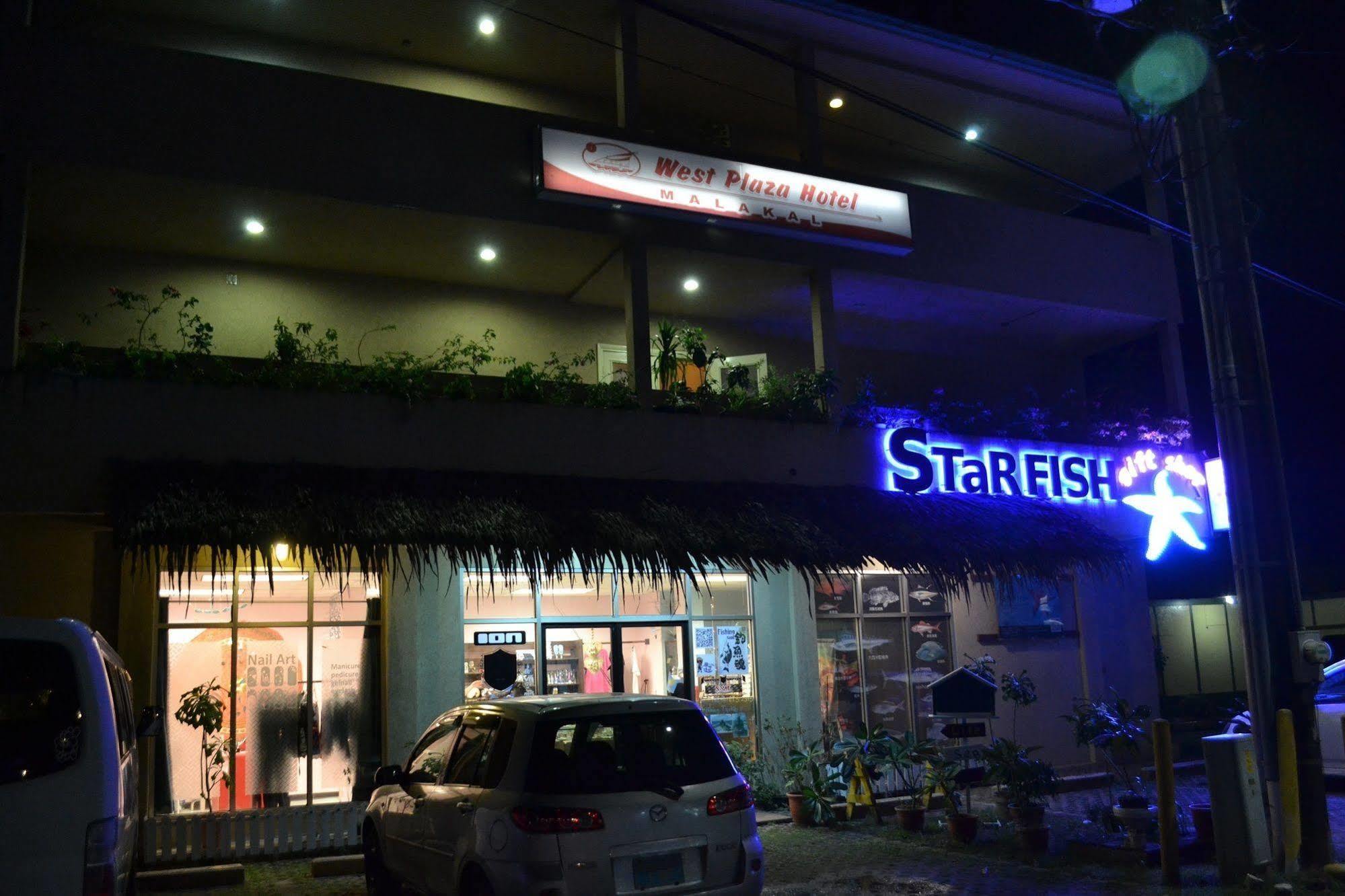 เวสต์ พลาซ่า มาลากัล โฮเต็ล Hotel โครอร์ ภายนอก รูปภาพ